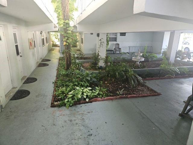 2404 NE 33rd Avenue 12 — photo 3