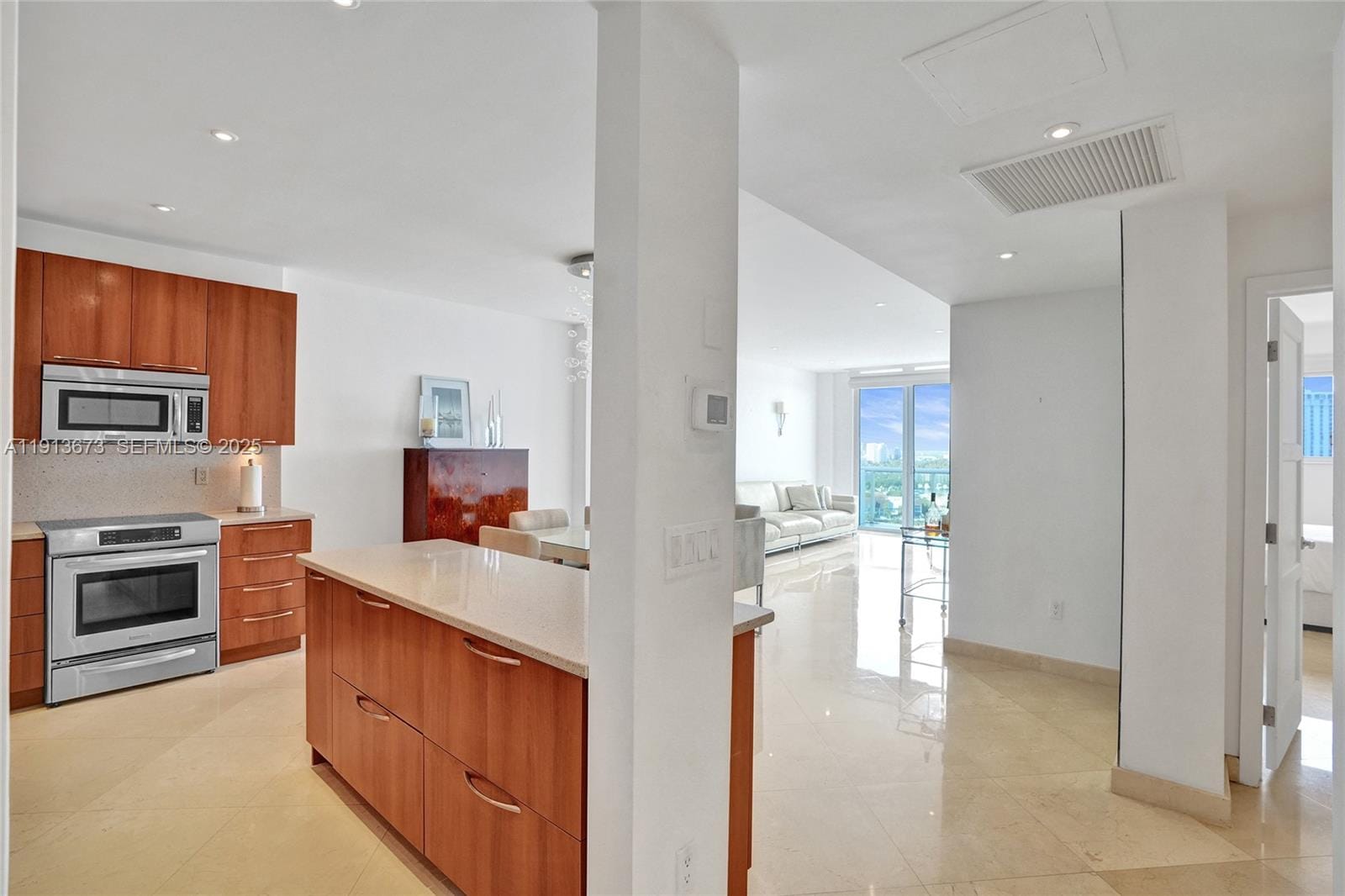 19370 Collins Avenue PH-24, Sunny Isles Beach, FL 33160 photo 6