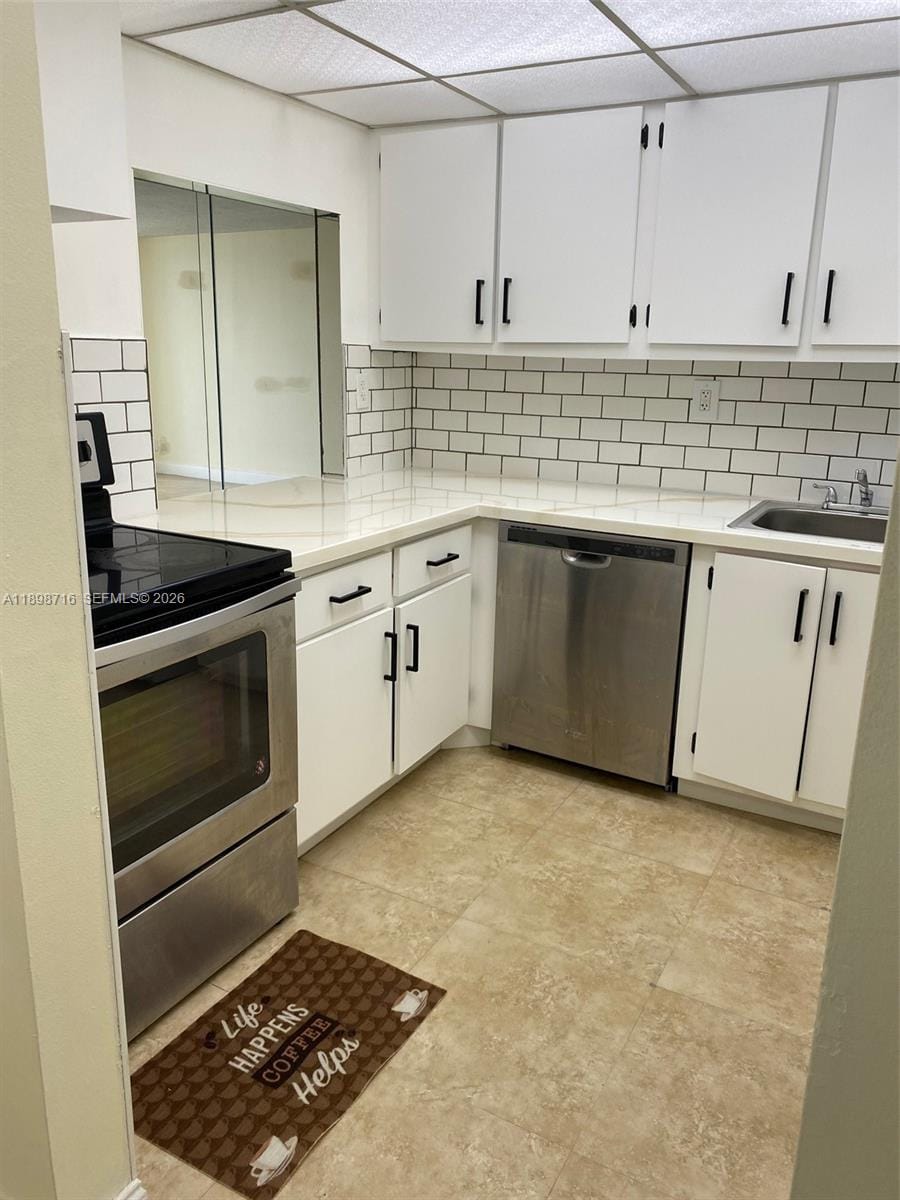 1000 Parkview Drive 427 — photo 8
