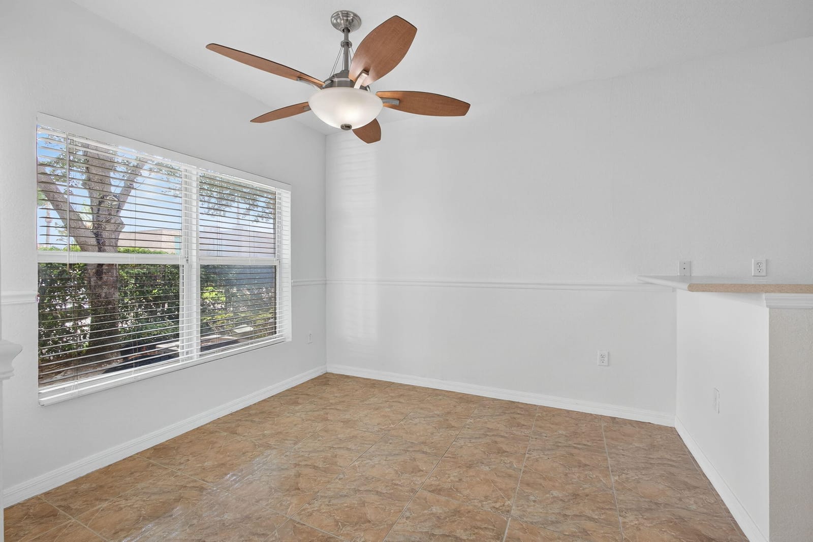 513 Talia Circle, Palm Springs, FL 33461 photo 19