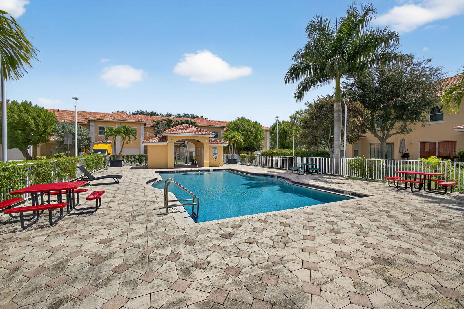 513 Talia Circle, Palm Springs, FL 33461 photo 28