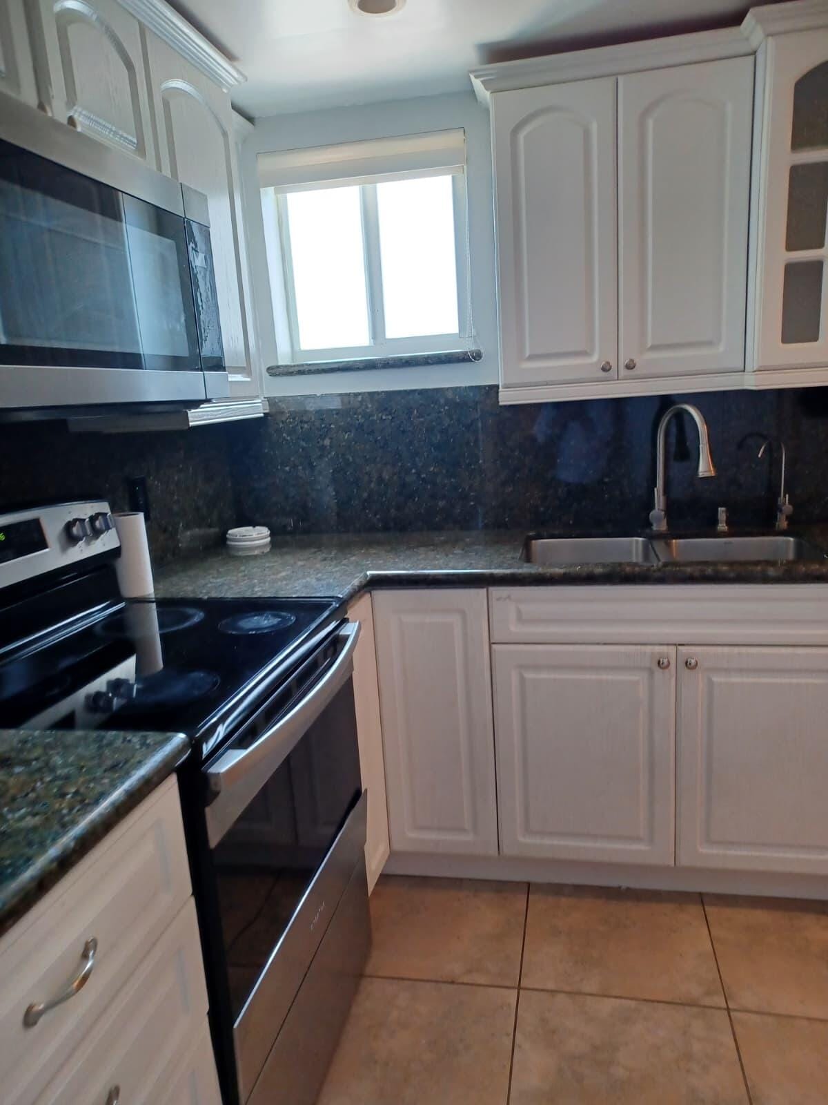 8001 N Crespi Boulevard 2c, Miami Beach, FL 33141 photo 16