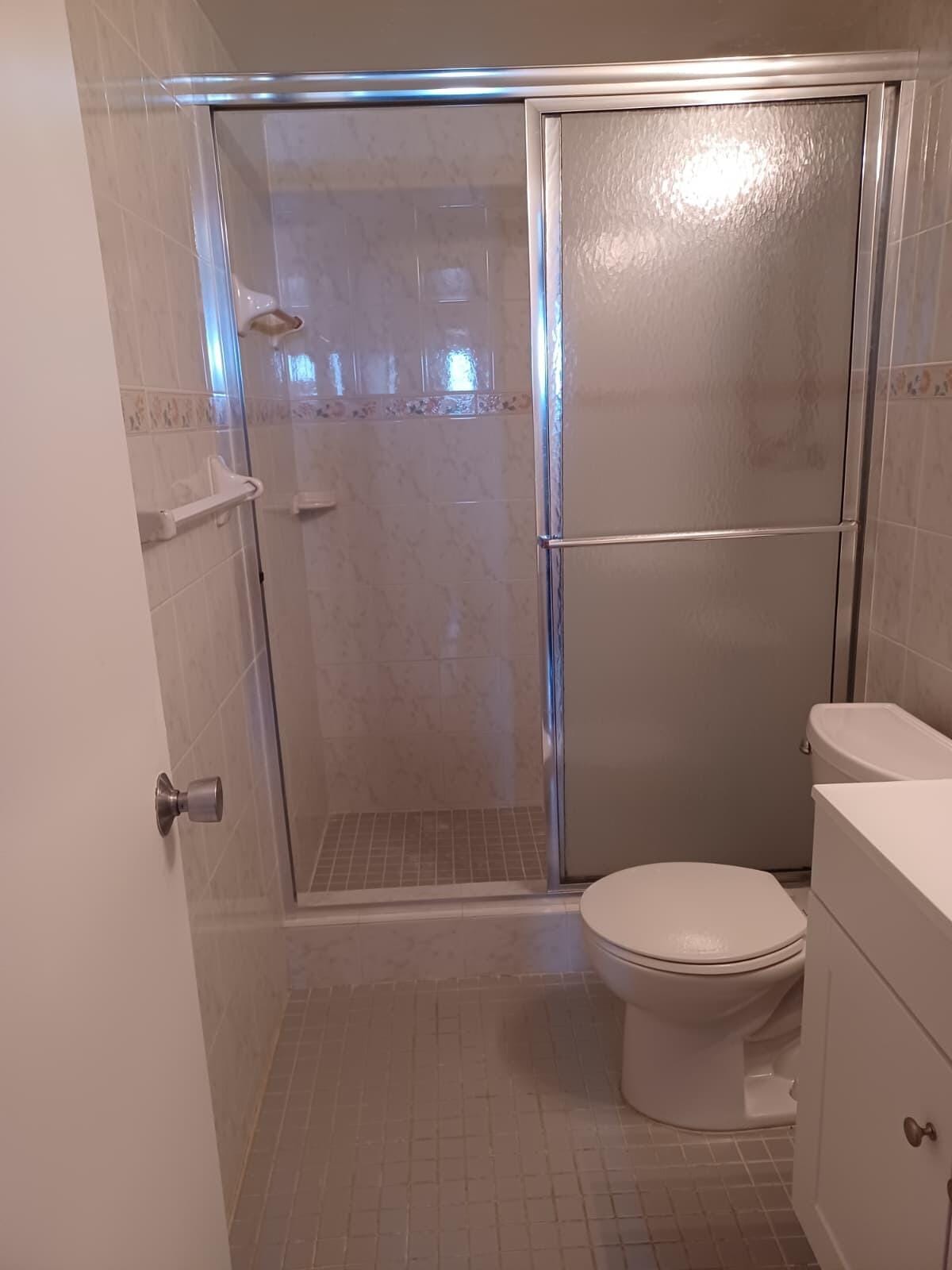 8001 N Crespi Boulevard 2c, Miami Beach, FL 33141 photo 23