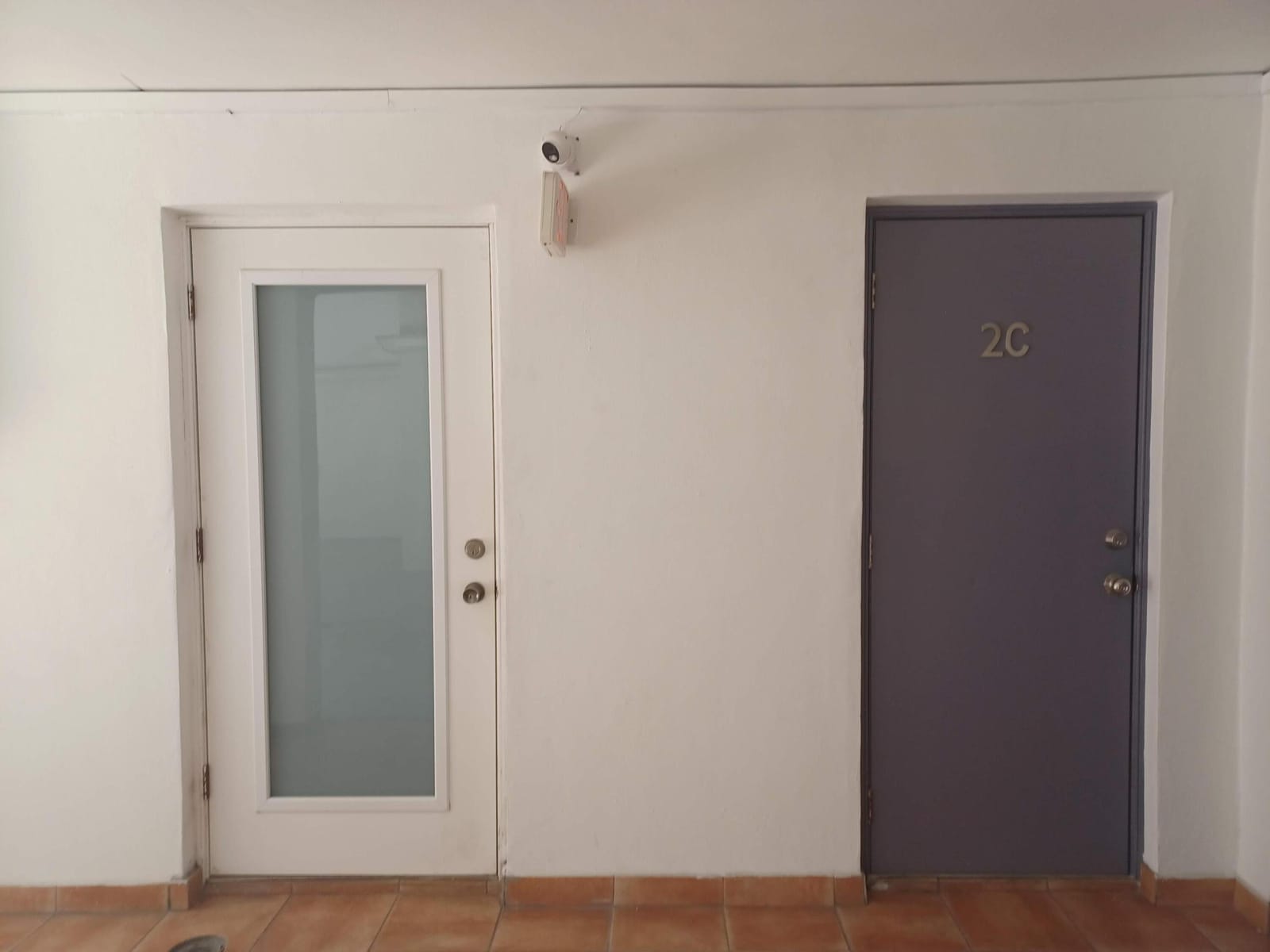 8001 N Crespi Boulevard 2c — photo 9