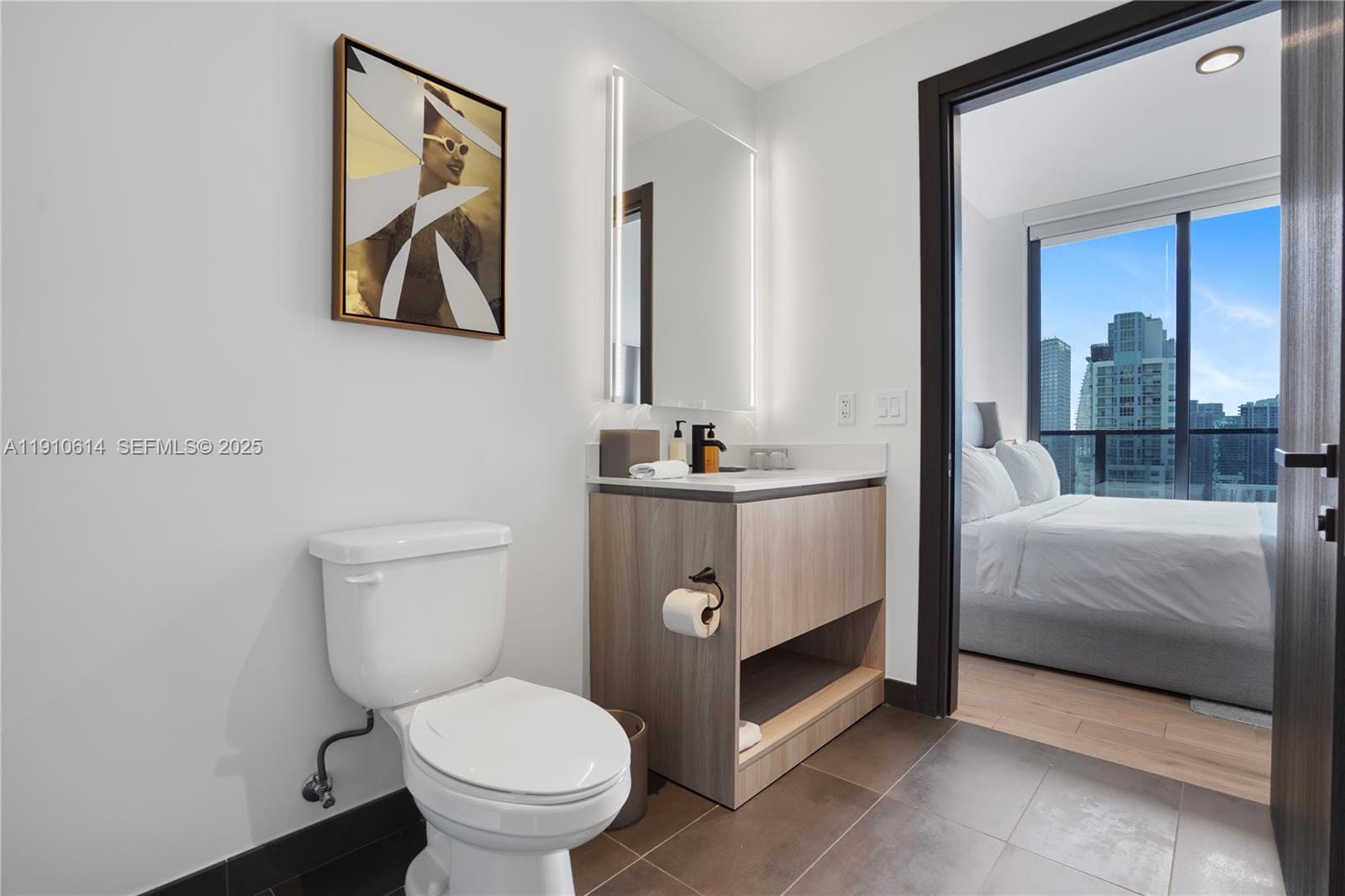 398 NE 5th Street 3618, Miami, FL 33132 photo 15