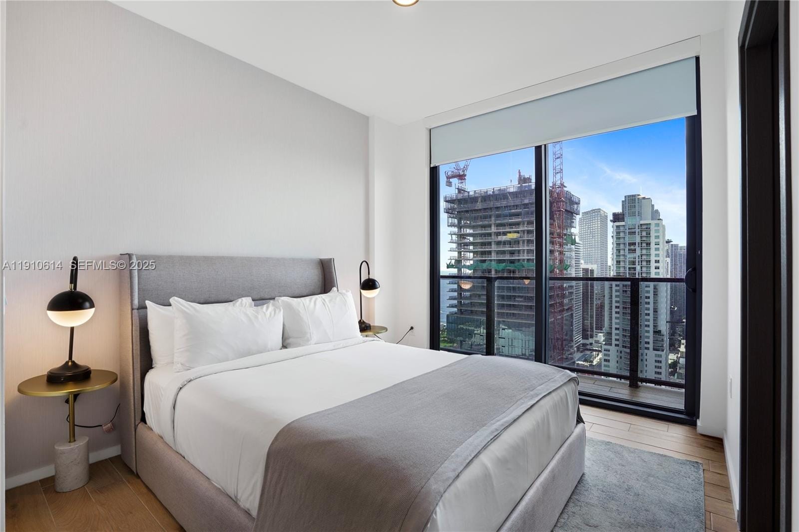398 NE 5th Street 3618, Miami, FL 33132 photo 19