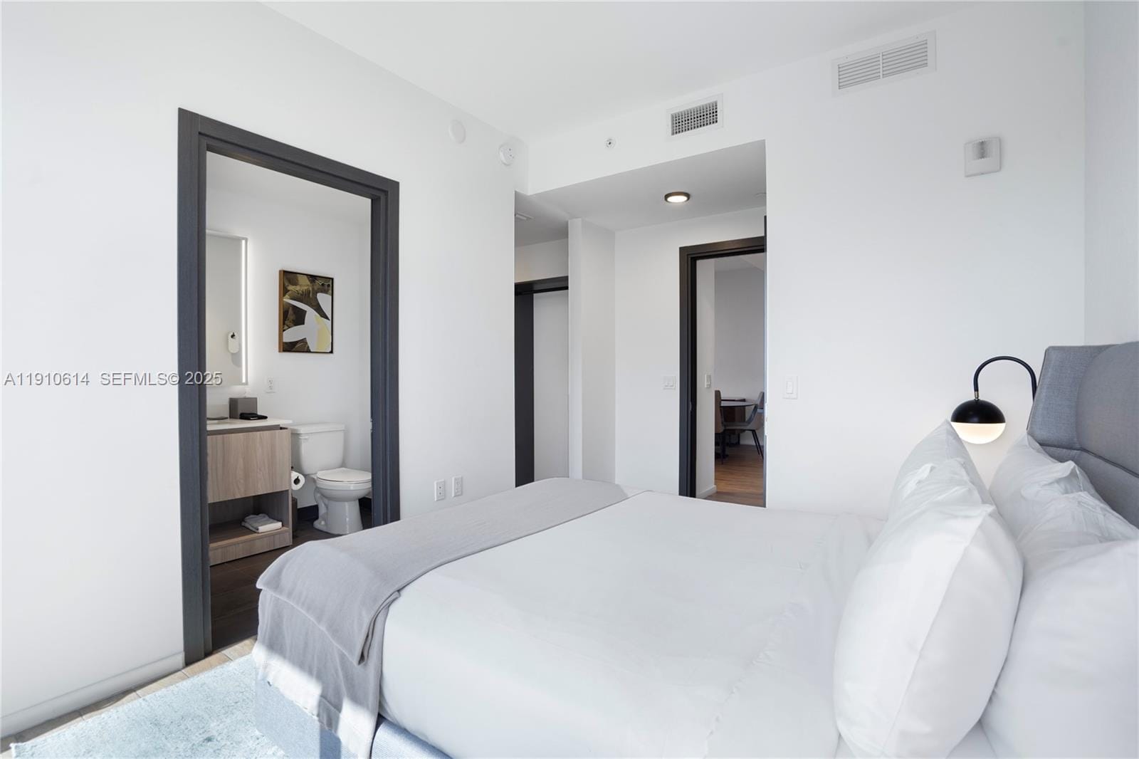 398 NE 5th Street 3618, Miami, FL 33132 photo 20