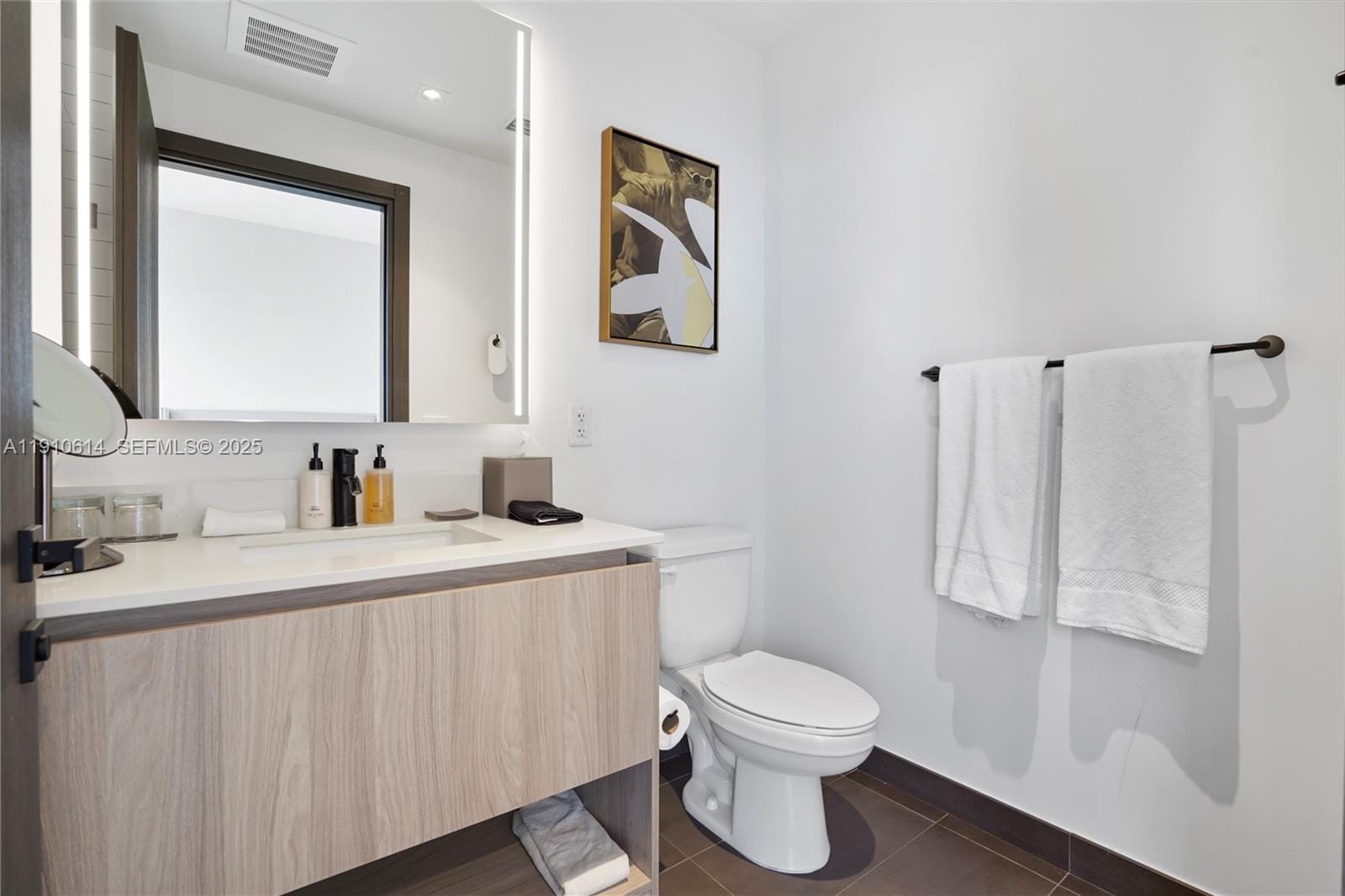 398 NE 5th Street 3618, Miami, FL 33132 photo 22