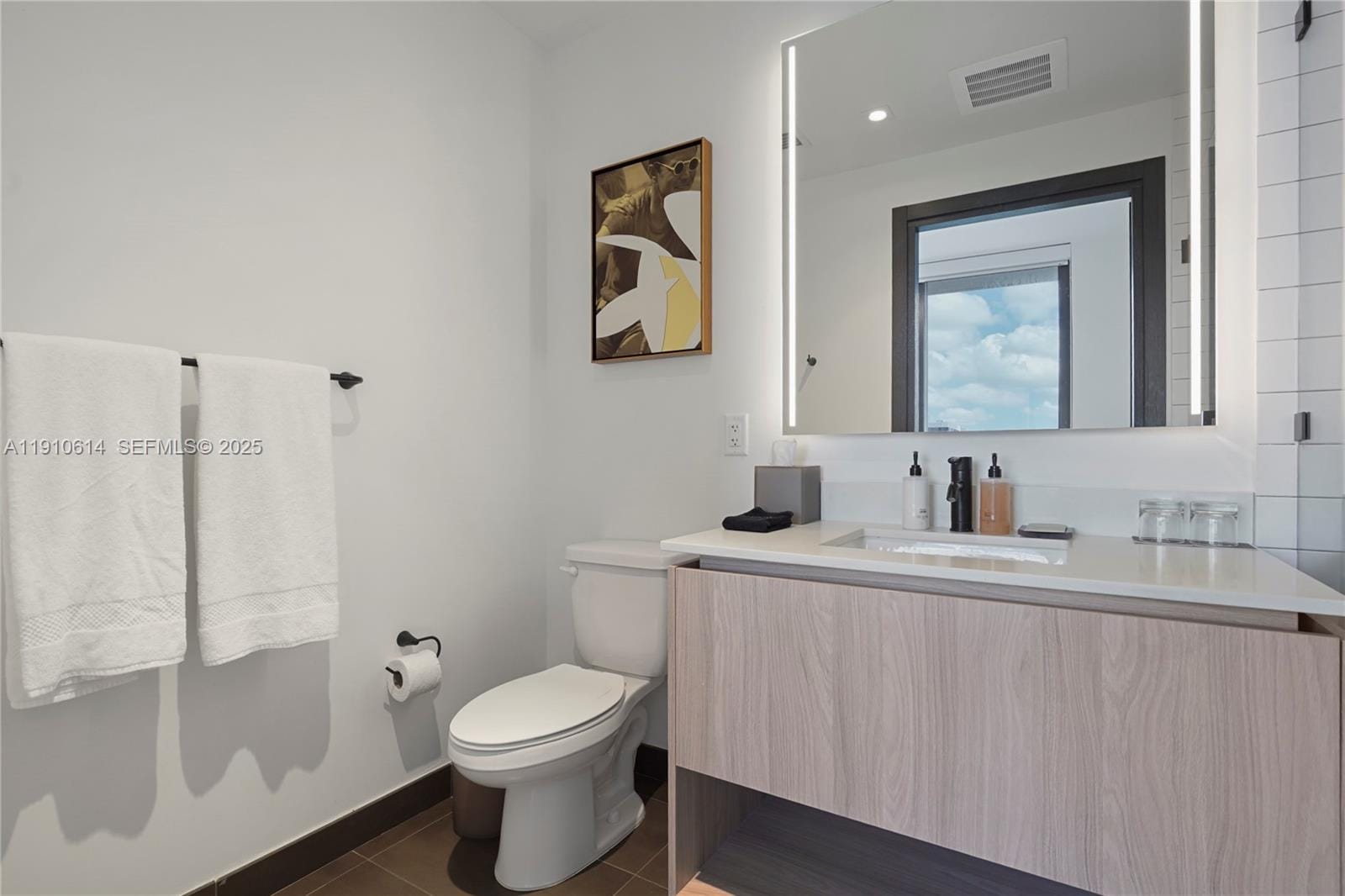 398 NE 5th Street 3618, Miami, FL 33132 photo 27