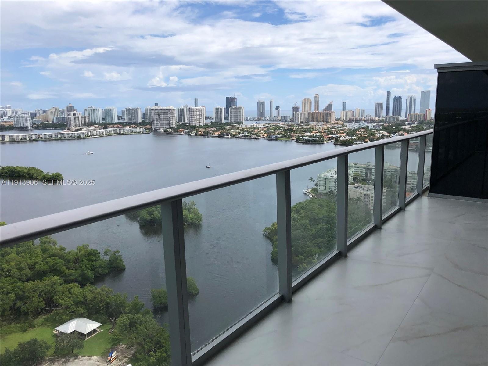 16385 Biscayne Boulevard 3003 — photo 6
