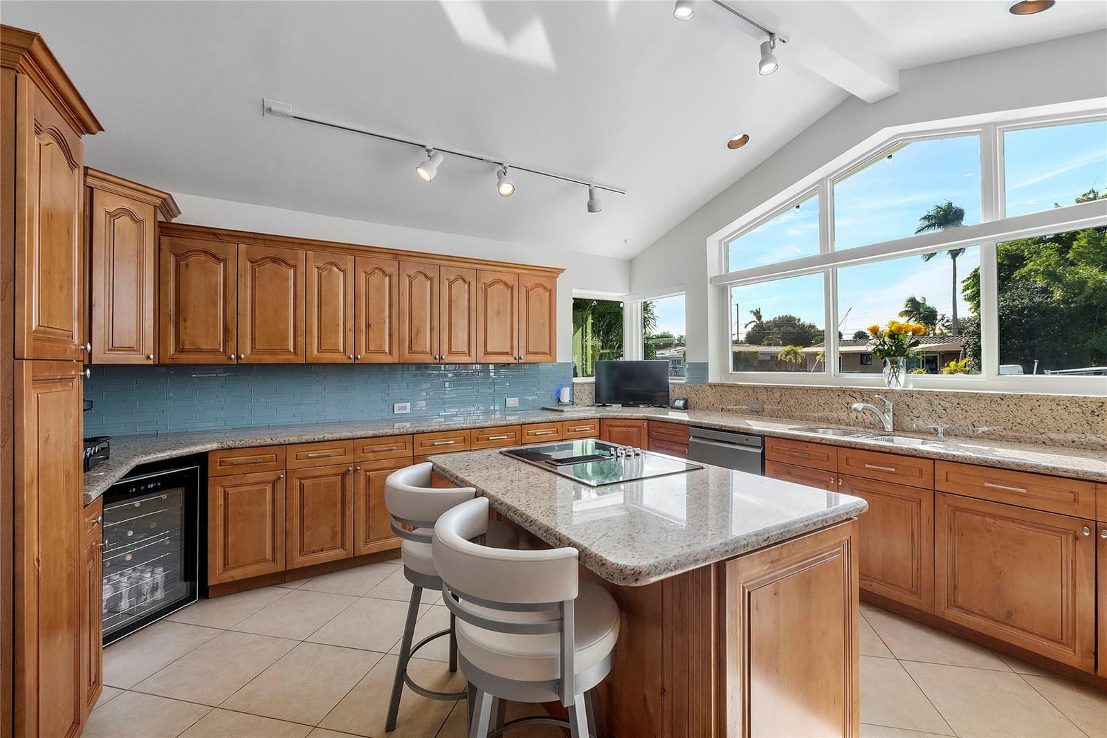 731 SE 4th Avenue, Pompano Beach, FL 33060 photo 17