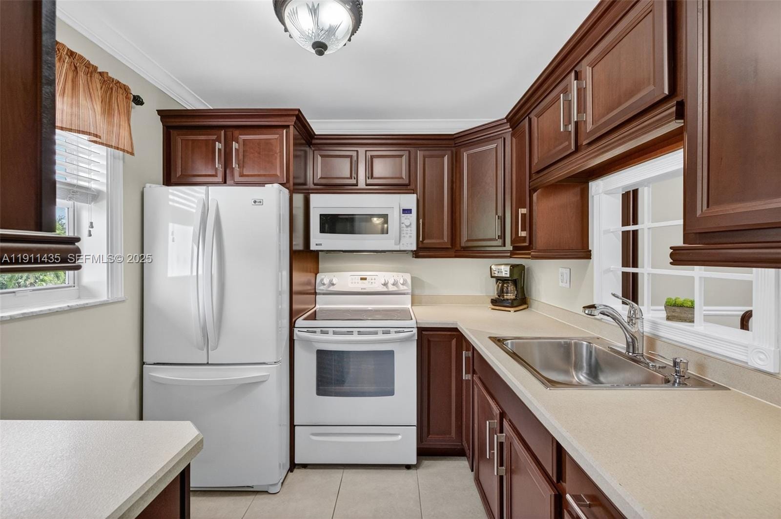 3501 NW 47th Avenue 507, Lauderdale Lakes, FL 33319 photo 13