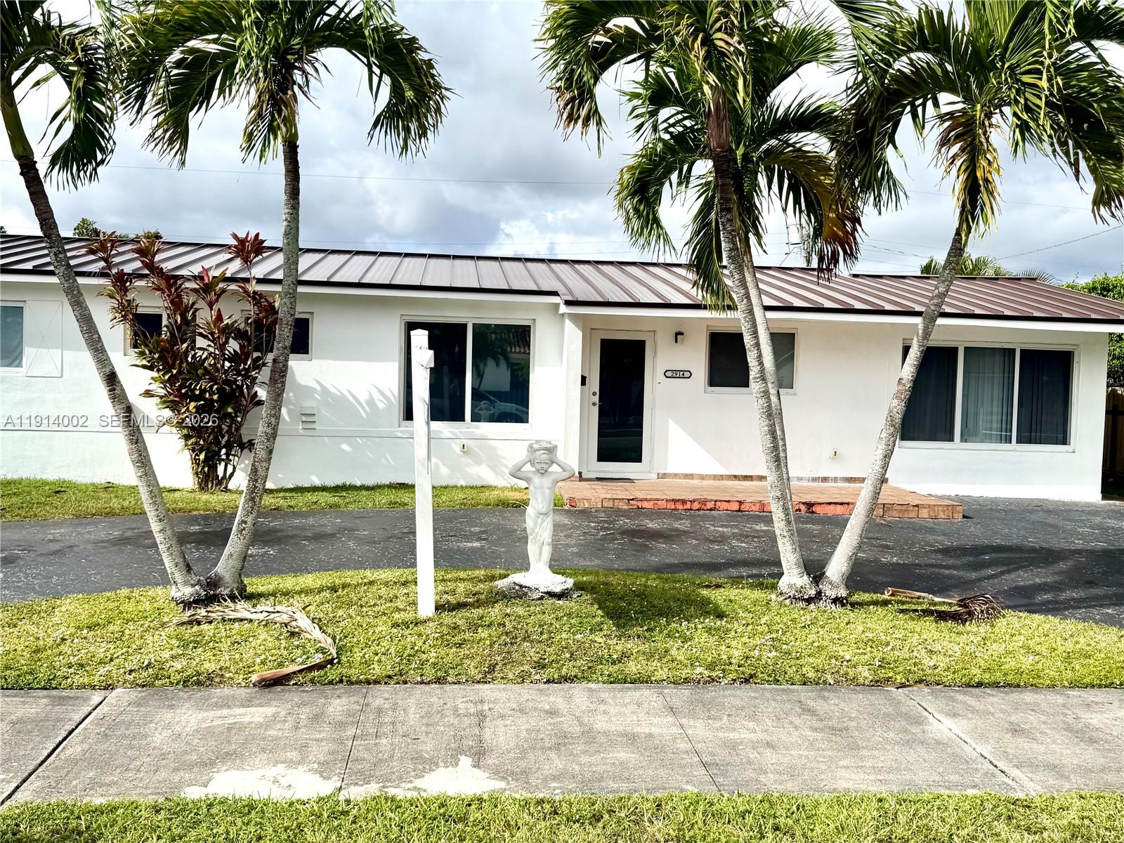 2914 SW 92nd Court, Miami, FL 33165