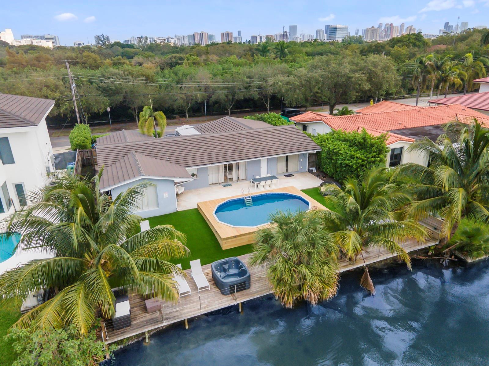 20730 NE 23rd Avenue, Miami, FL 33180, Miami