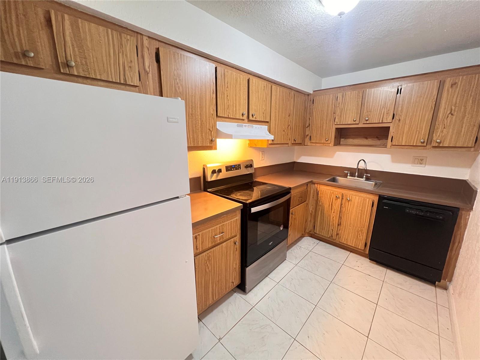 3720 N Pine Island Road 234, Sunrise, FL 33351, Sunrise