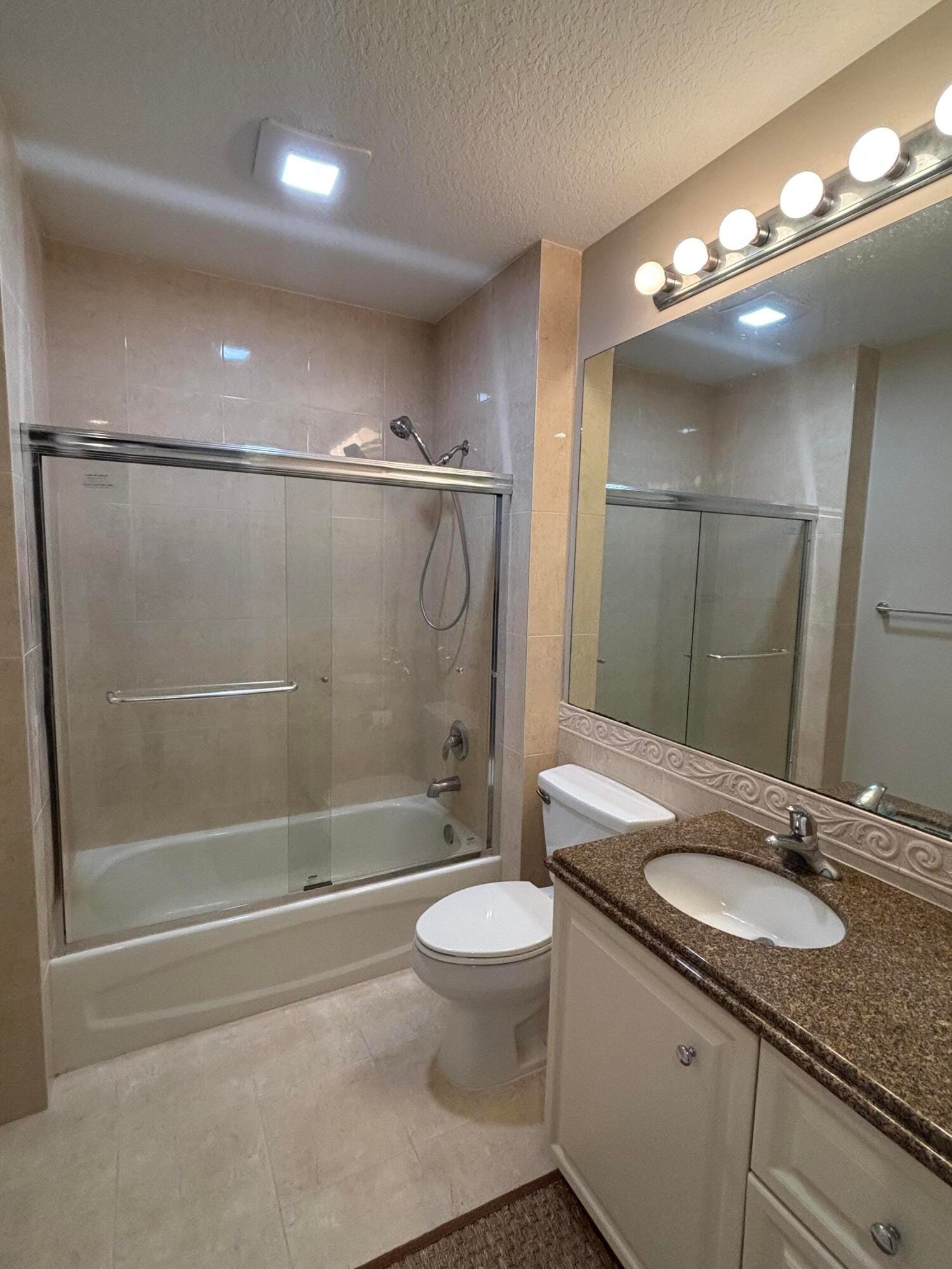7 Harbour Isle Drive E 301, Fort Pierce, FL 34949 photo 13