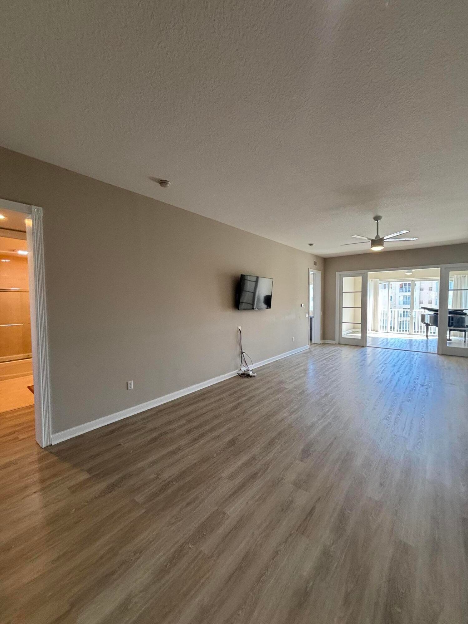 7 Harbour Isle Drive E 301, Fort Pierce, FL 34949 photo 7