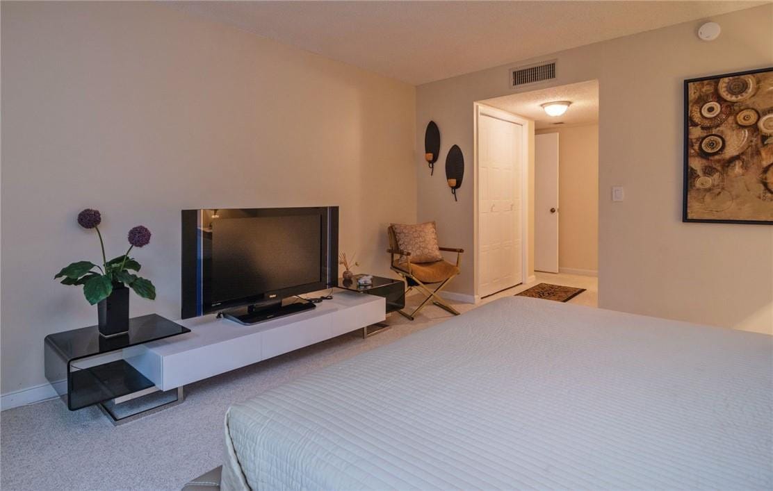 301 Lakeview Drive 204, Weston, FL 33326 photo 18