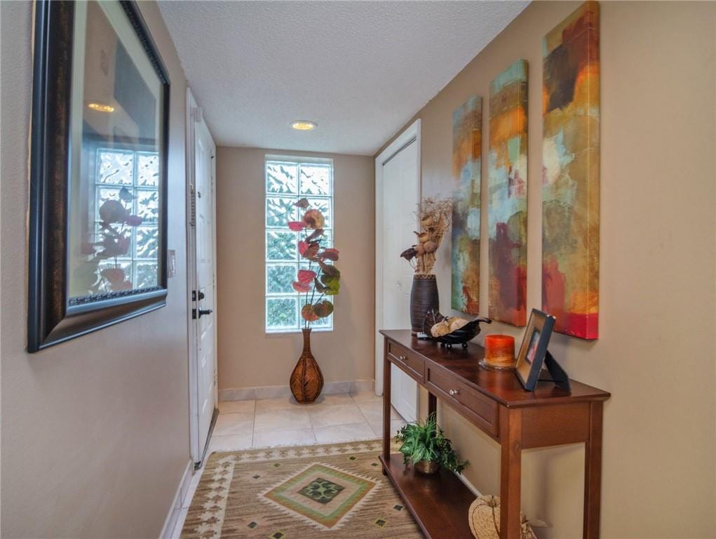 301 Lakeview Drive 204 — photo 3