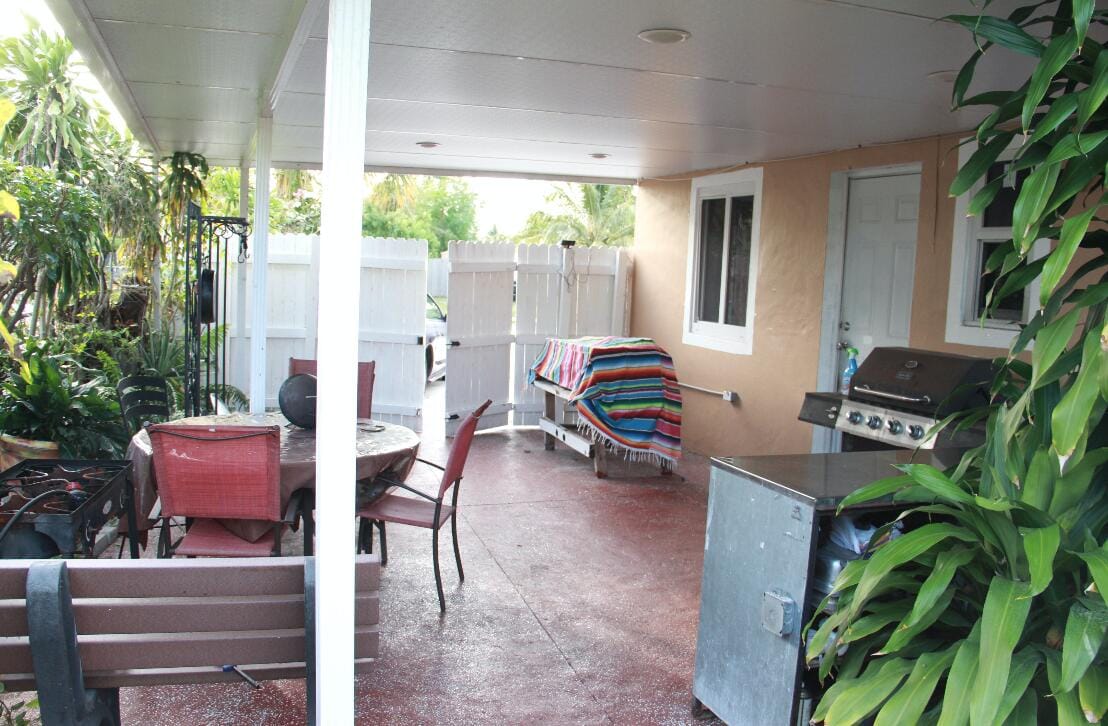 1402 S C Street — photo 12