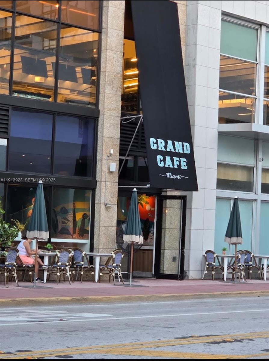 540 Collins Avenue, Miami Beach, FL 33140
