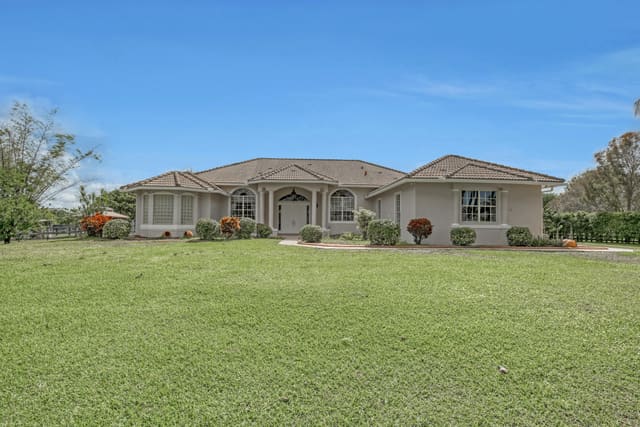 1794 Trotter Court, sold in Paddock Park 2 Of Wellington, Wellington, FL