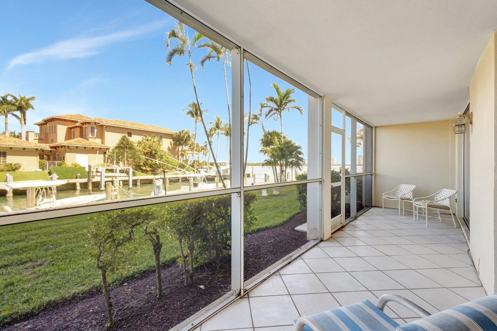 105 Paradise Harbour Boulevard 109, North Palm Beach, FL 33408 photo 16