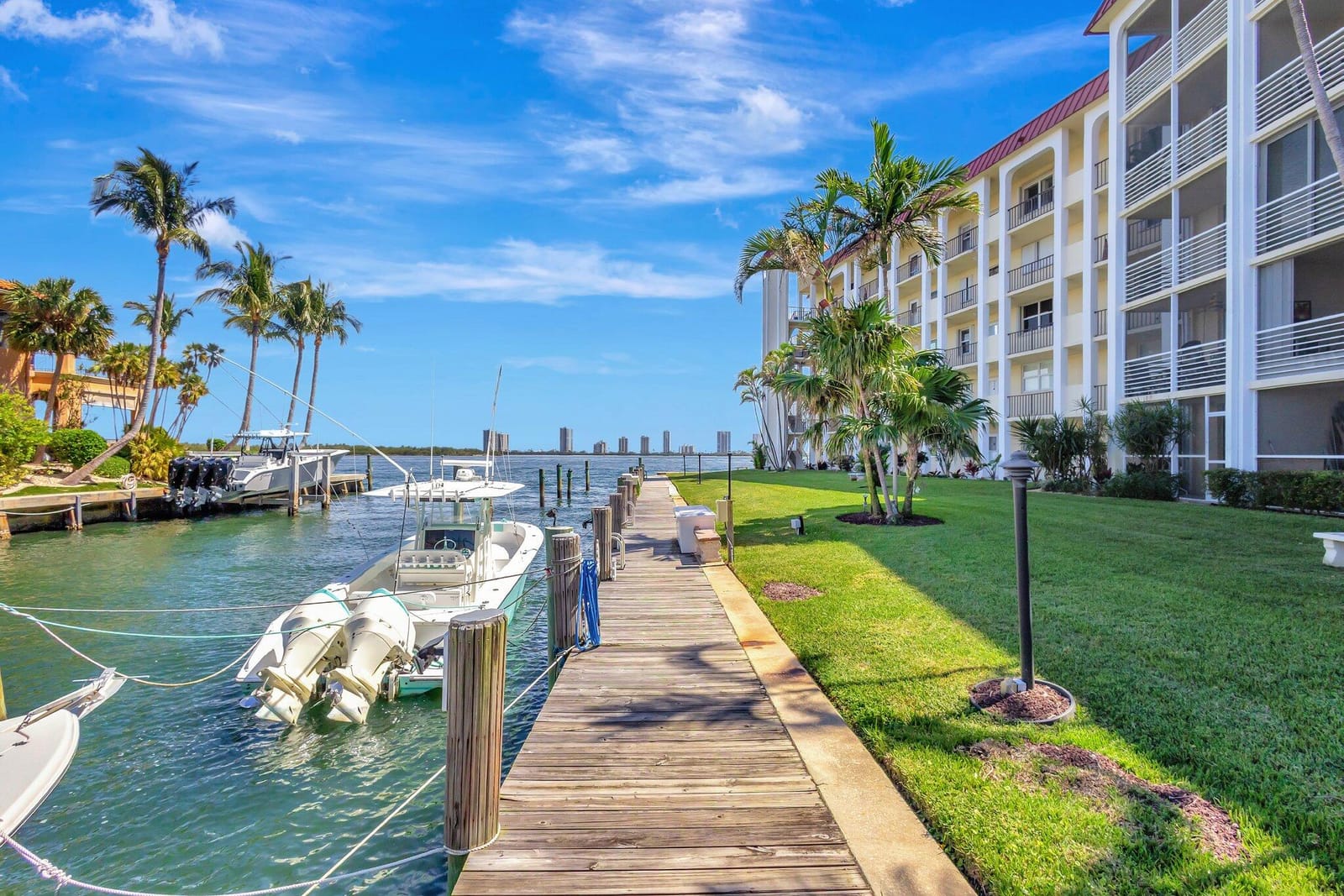 105 Paradise Harbour Boulevard 109, North Palm Beach, FL 33408 photo 20