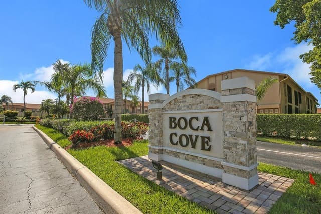 9503 Boca Cove Circle 602, sold in Boca Cove Condo, Boca Raton, FL