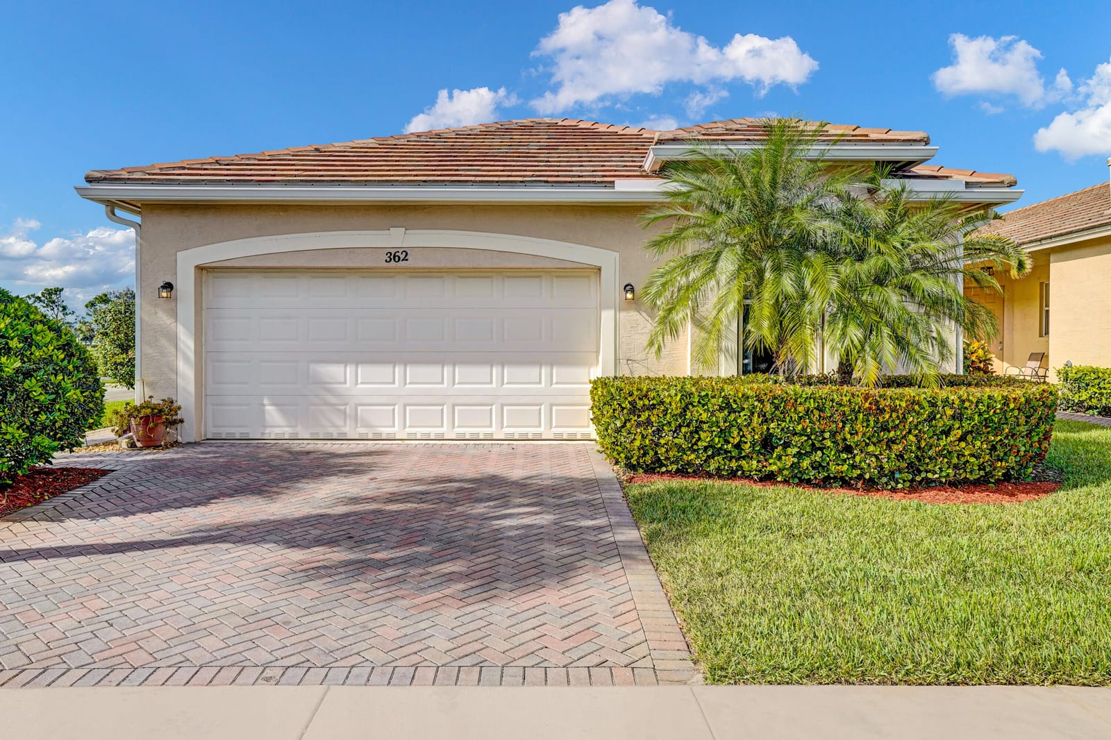 362 SW Coconut Key Way SW — photo 2
