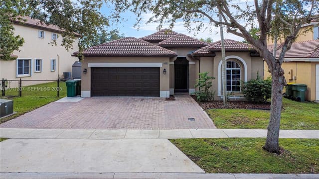 2218 SE 1st Street, sold in Ventanas At Homestead, Homestead, FL