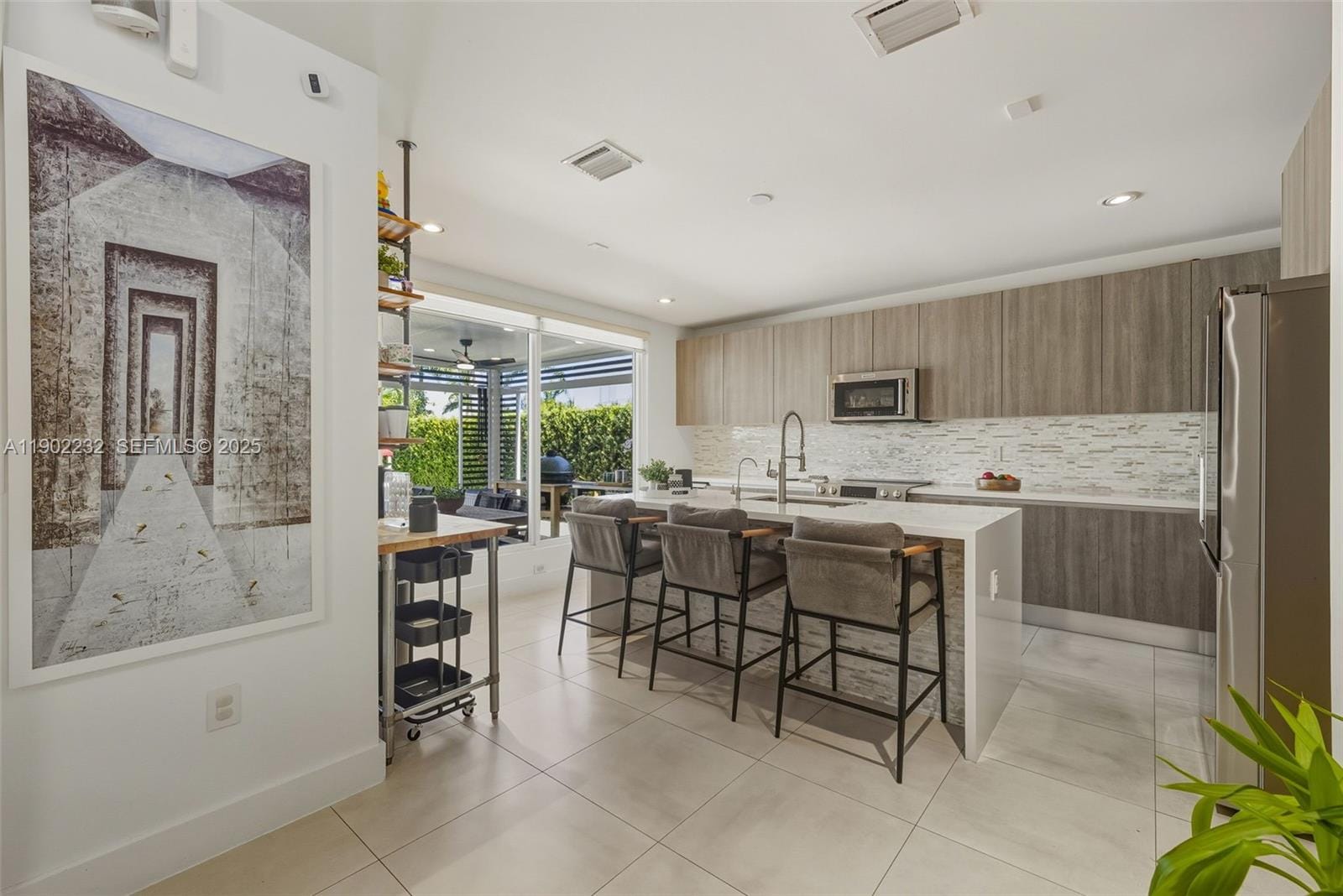 10359 NW 67th Terrace, Doral, FL 33178 photo 4