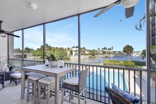 11370 Twelve Oaks Way 218, sold in Marina At Twelve Oaks Condo, North Palm Beach, FL