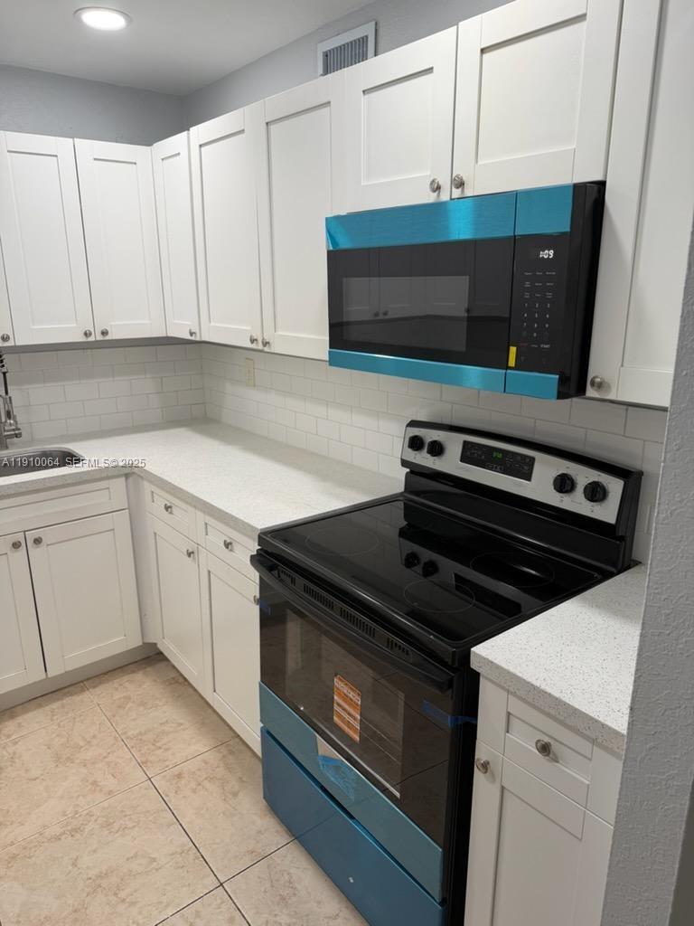 1805 W 56th Street 412, Hialeah, FL 33012, Hialeah