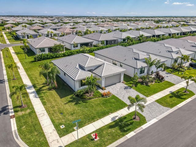 12555 SW Manatee Marsh Terrace, Port St. Lucie, FL 34987