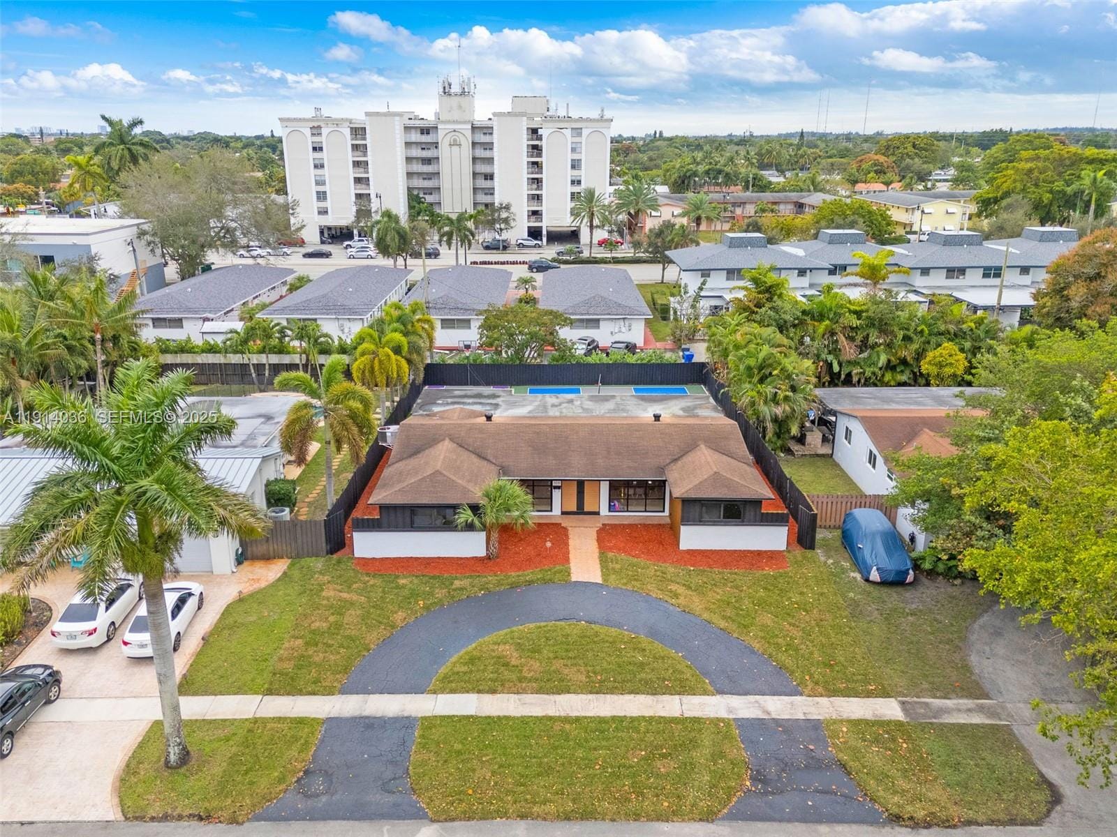 5230 Tyler Street, Hollywood, FL 33021