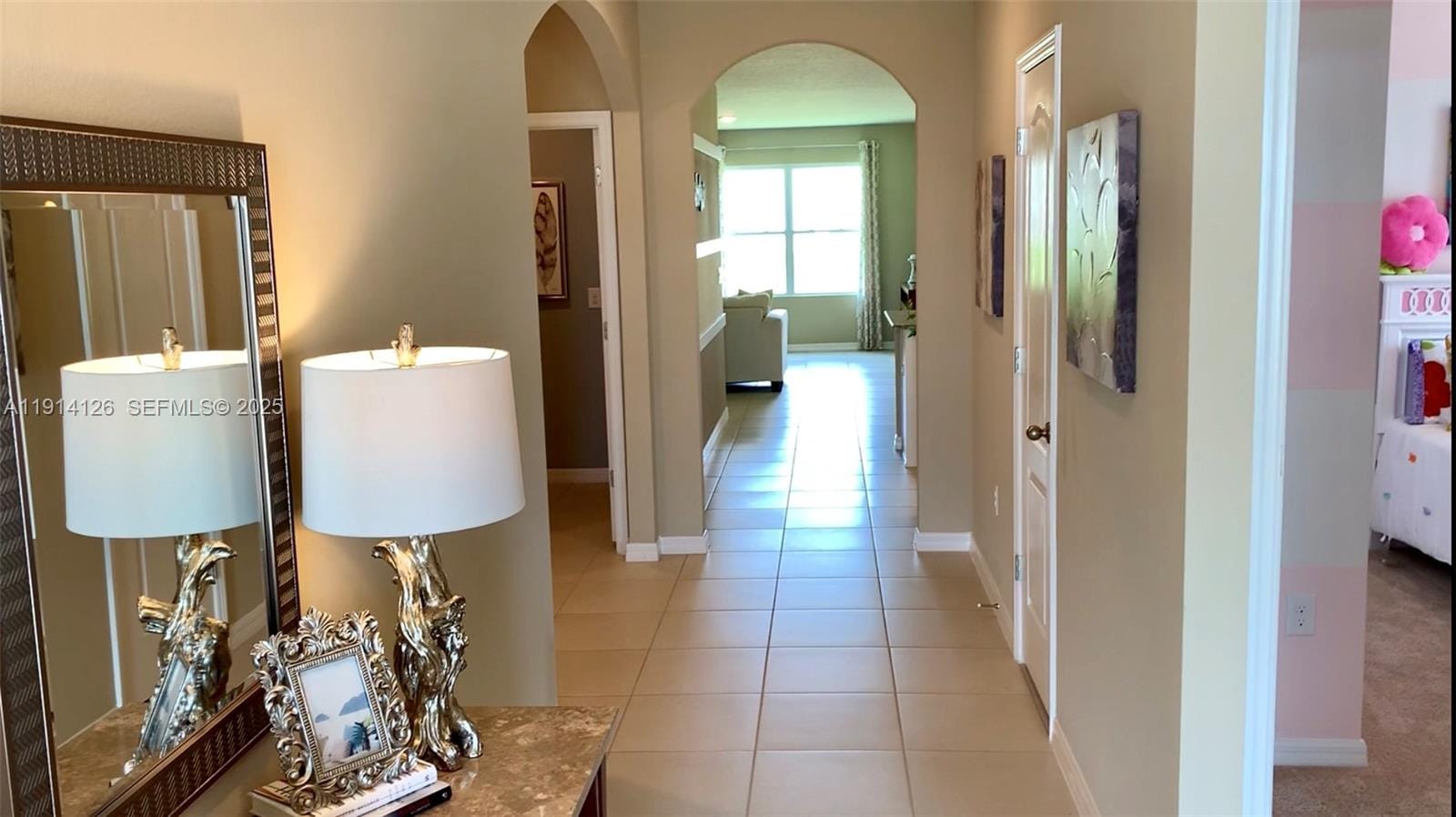368 Tanglewood Drive — photo 2