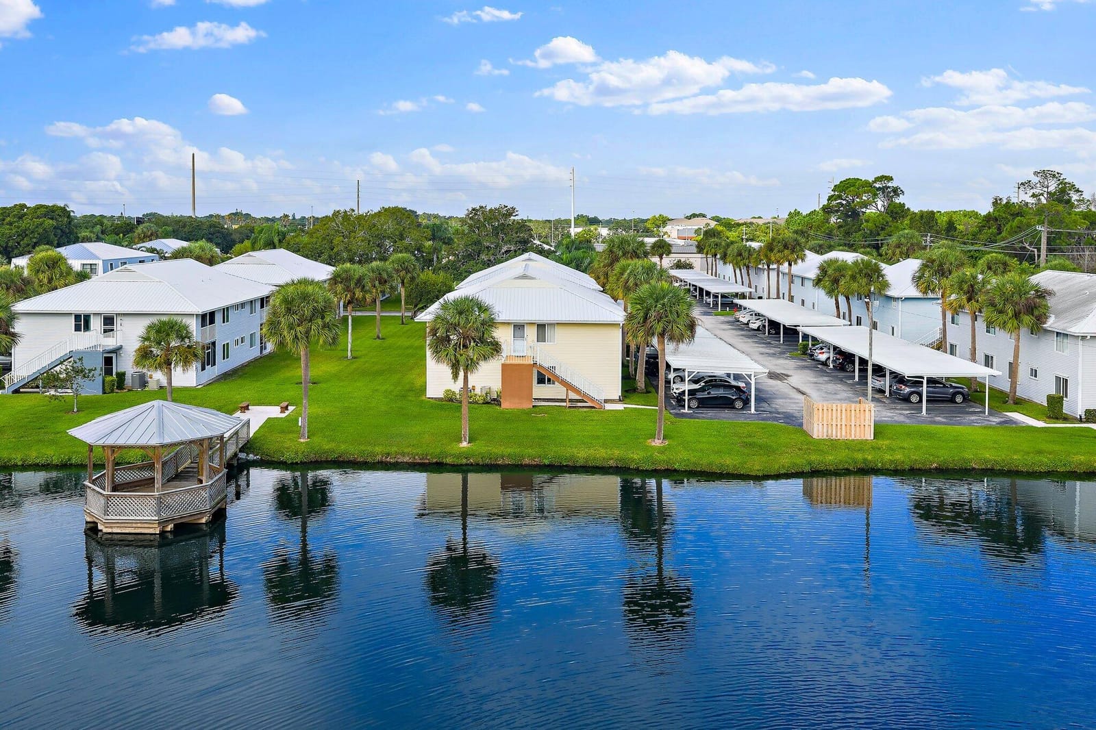 212 SE Village Drive 212, Port St. Lucie, FL 34952