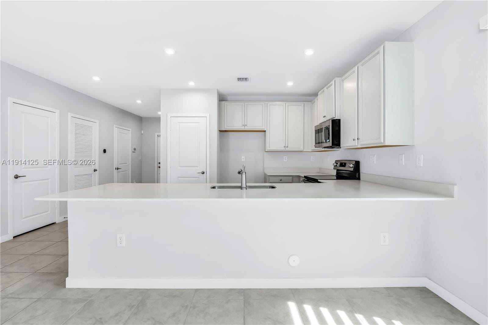 436 NW 11th Avenue — photo 5