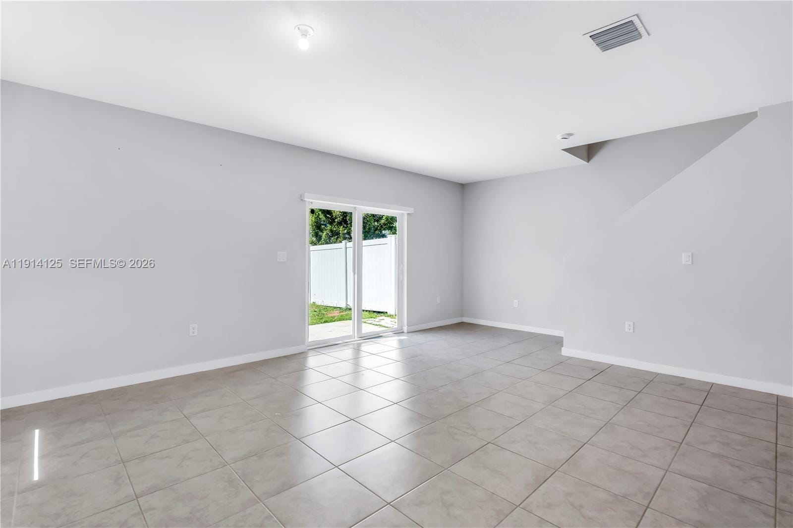 436 NW 11th Avenue — photo 6