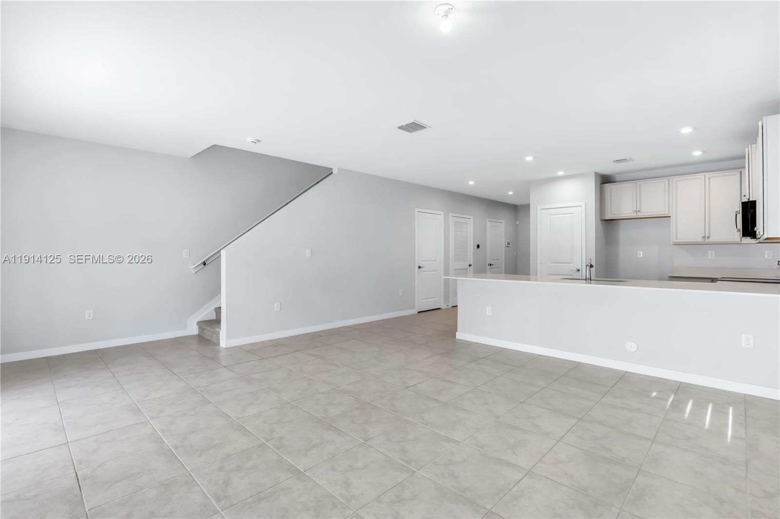 436 NW 11th Avenue — photo 7