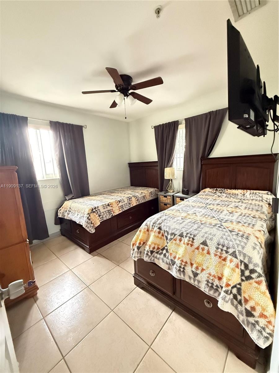 17902 NW 81st Court, Hialeah, FL 33015 photo 14
