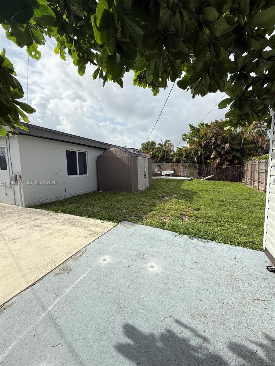 17902 NW 81st Court, Hialeah, FL 33015 photo 28