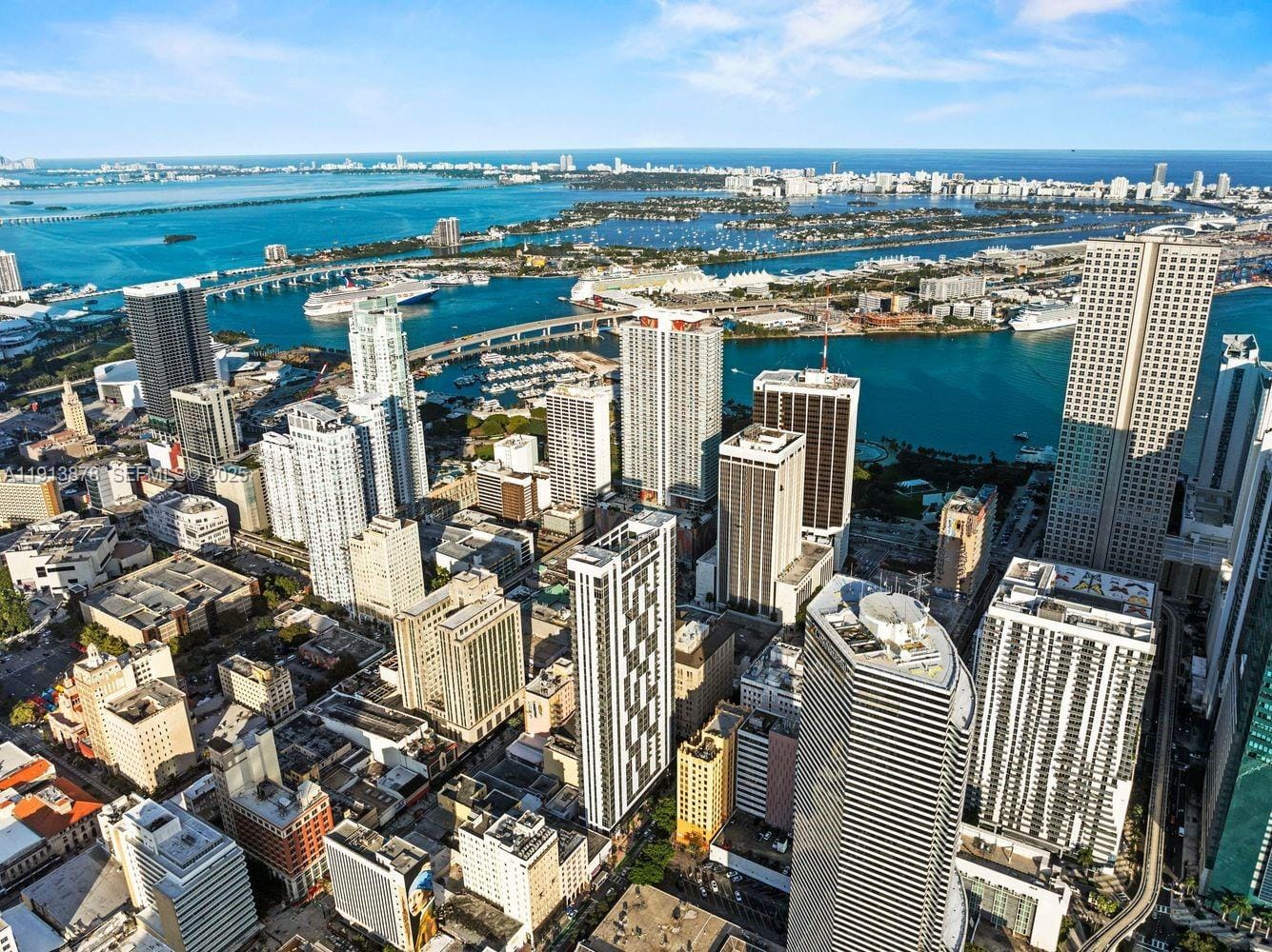 151 SE 1st Street 502, Miami, FL 33131 photo 11
