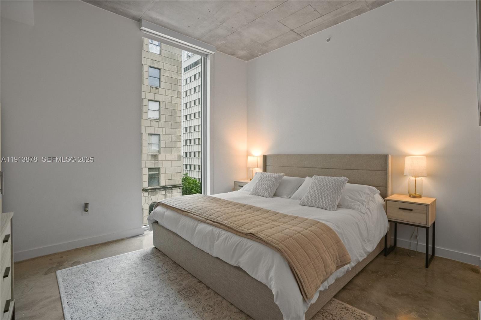 151 SE 1st Street 502, Miami, FL 33131 photo 5