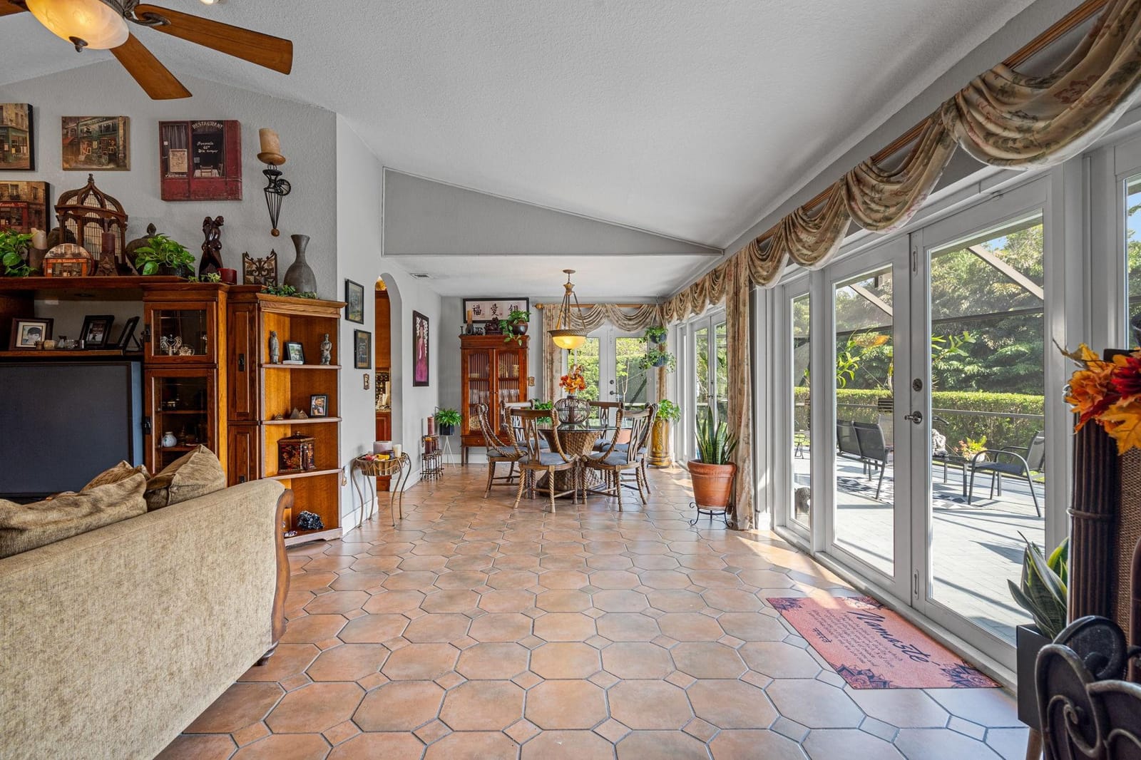 9860 NW 47th Terrace, Doral, FL 33178 photo 13