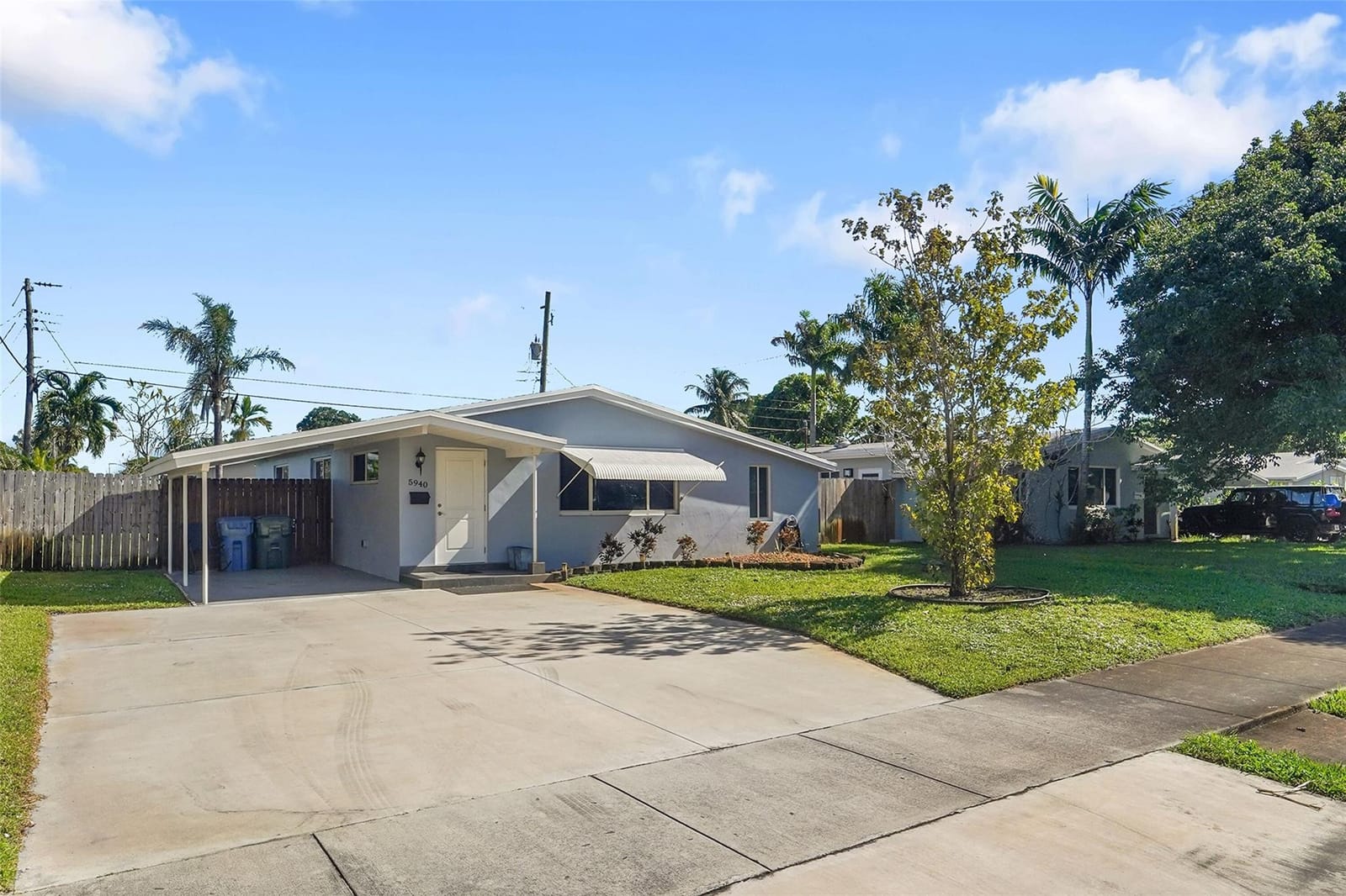 5940 NE 1st Terrace — photo 3