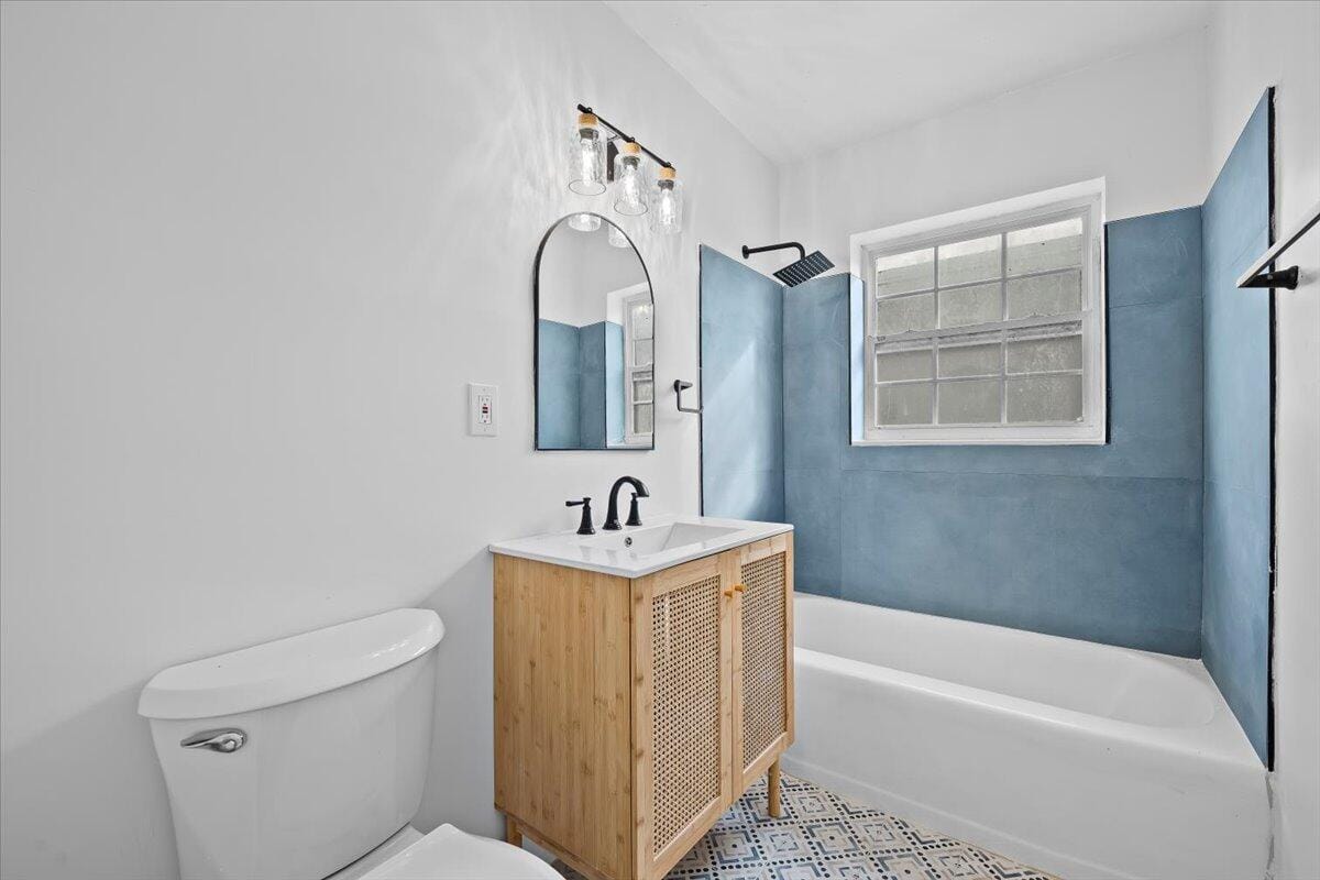 424 N B Street — photo 12