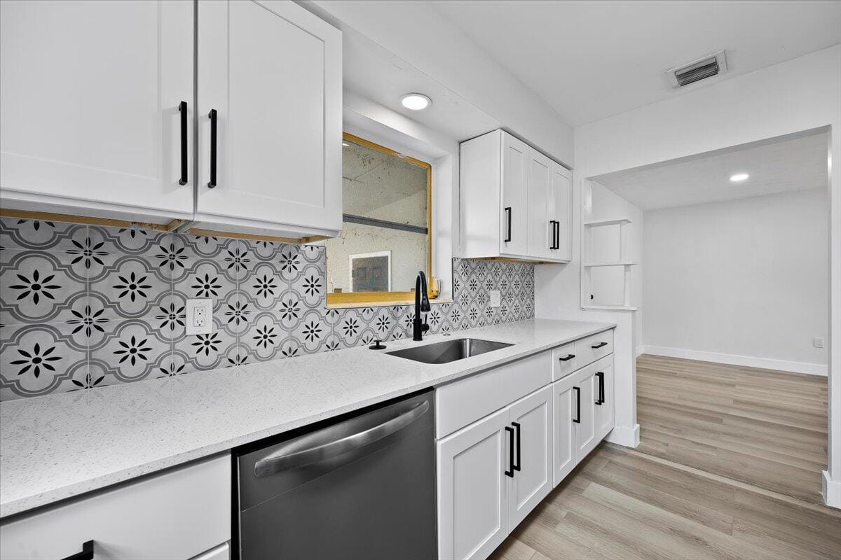 424 N B Street — photo 8