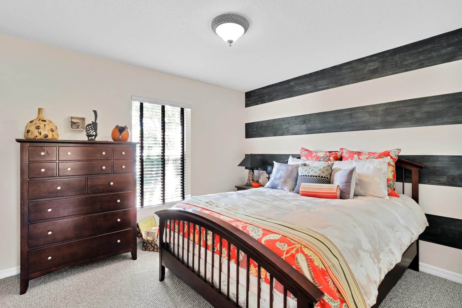 547 High Hawk Circle — photo 11